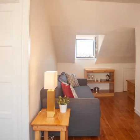 Apartment Principe Real Loft *